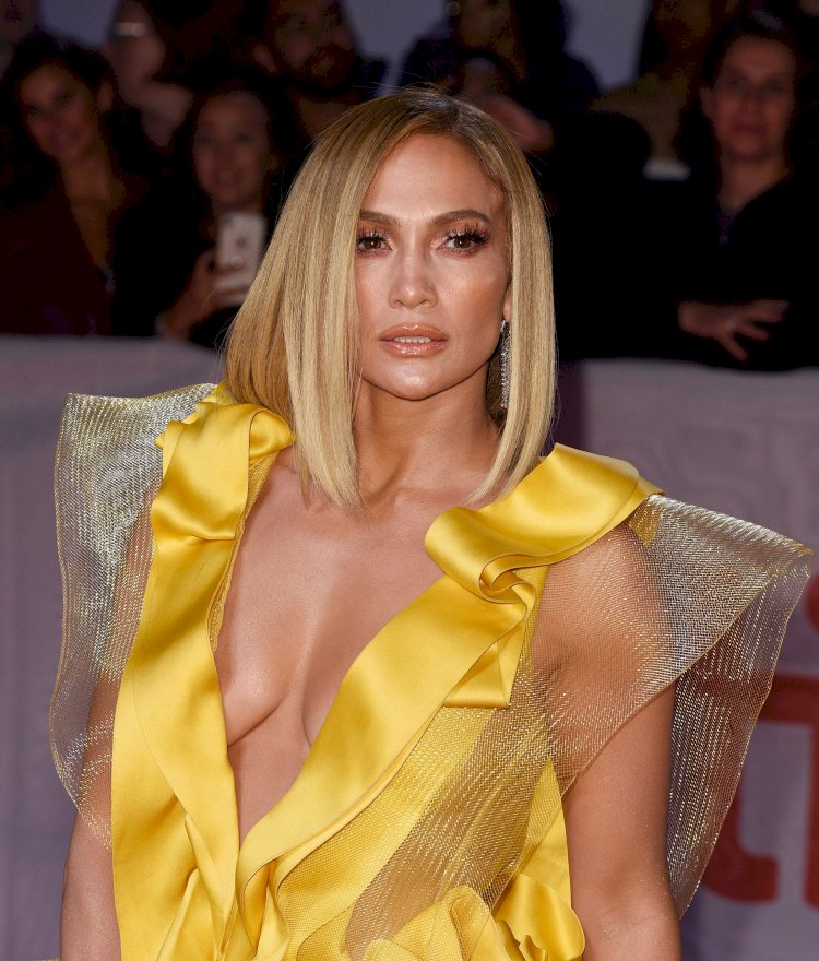 Jennifer Lopez, incident neplăcut la începutul carierei în film: „Mi-a cerut să-mi dau bluza jos … Voia să-mi vadă sânii